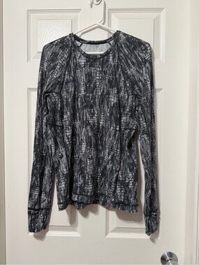 lululemon athletica its rulu run long sleeve size 12 euc